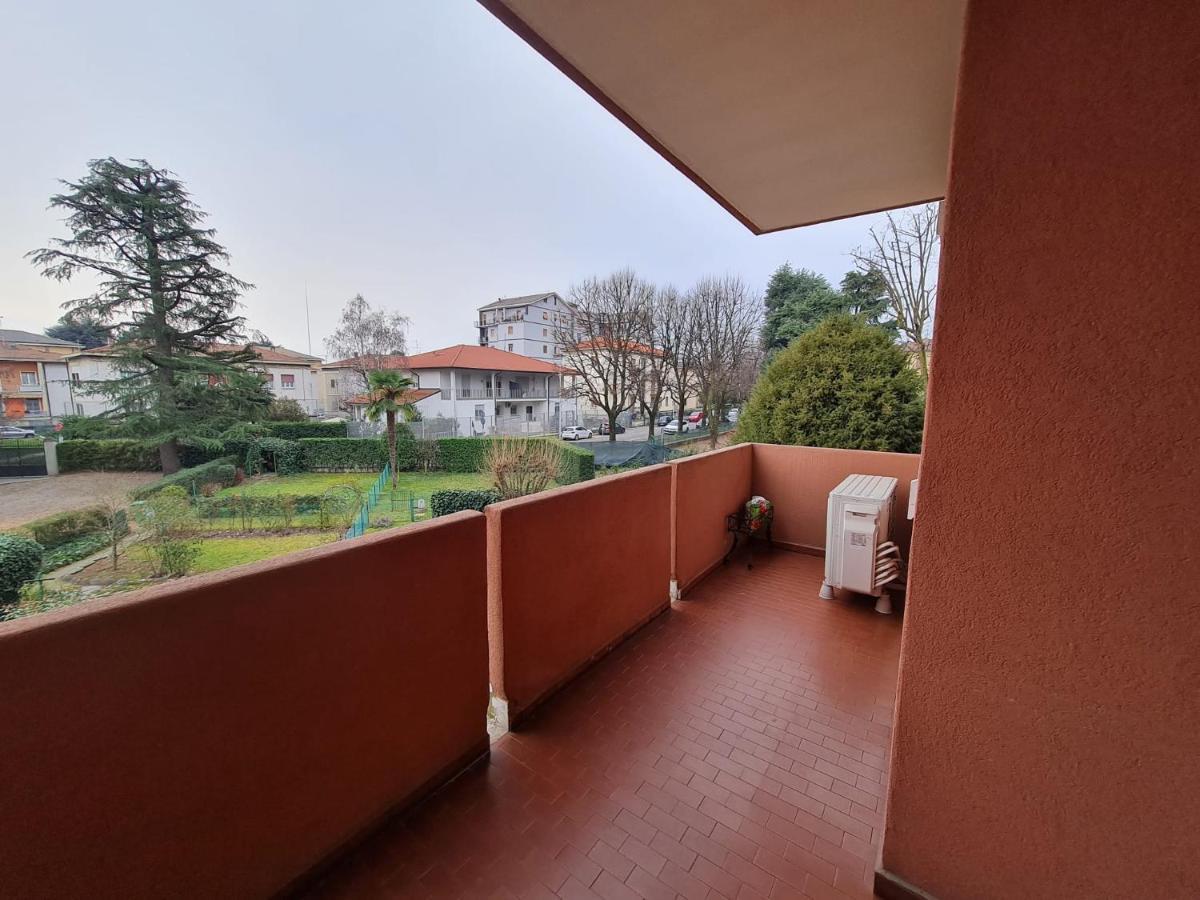 Appartamento La Finestra Sul Parco Dalmine Kültér fotó